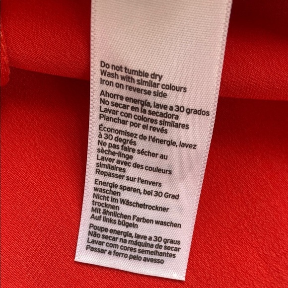 Top Shop Vibrant Red Blouse with Bell Sleeves and Ruffled Details - Picture 11 of 13